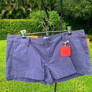 NWT Mossimo shorts,Fit 6,lower waist & straight hip 2.5” inseam, juniors size 15